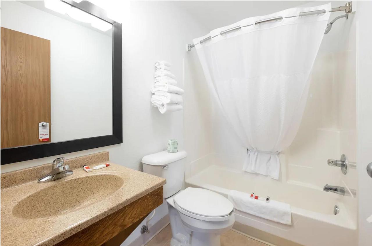 Blaine Town Inn & Suites Zewnętrze zdjęcie